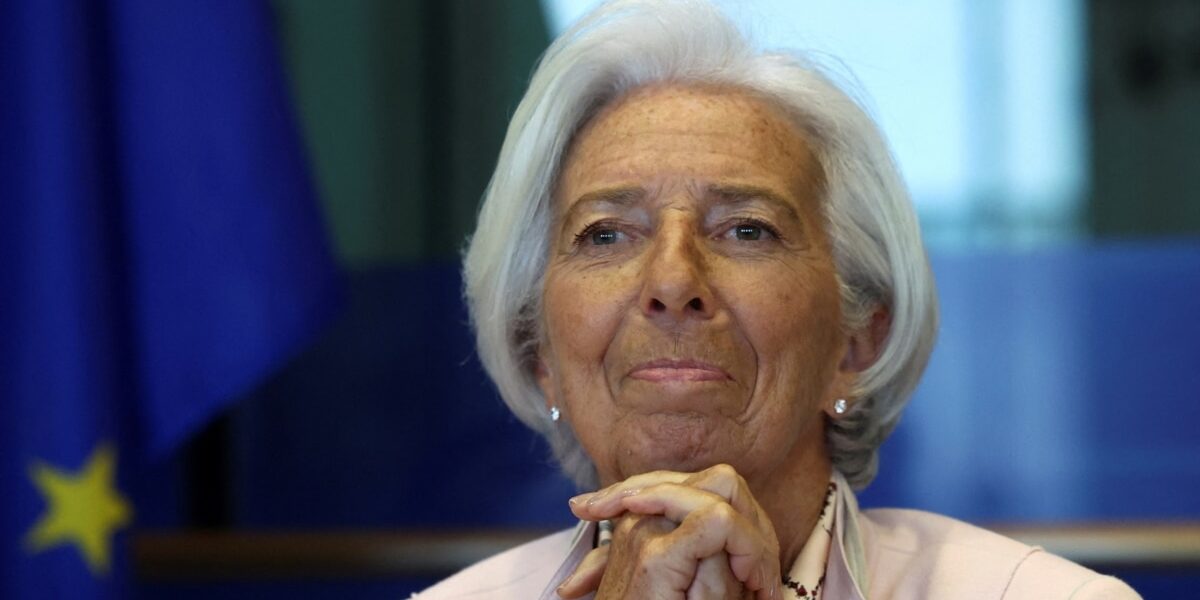 Lagarde, head of the ECB, expresses confidence in achieving the 2% inflation target and addresses Europe's winter gas situation.