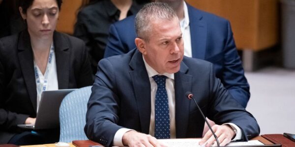 The crisis between Israel and Palestine is being discussed by the United Nations Security Council, as there is currently no safe place in Gaza.