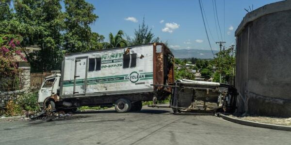 The decision to send a multinational mission to Haiti is welcomed by Guterres.