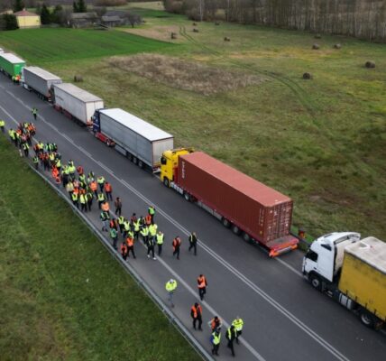 Approximately 3,000 trucks are currently stranded at the Ukrainian border due to a blockade by Polish drivers.