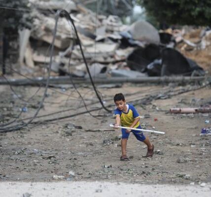 Guterres criticizes insufficient aid levels for civilians in Gaza.