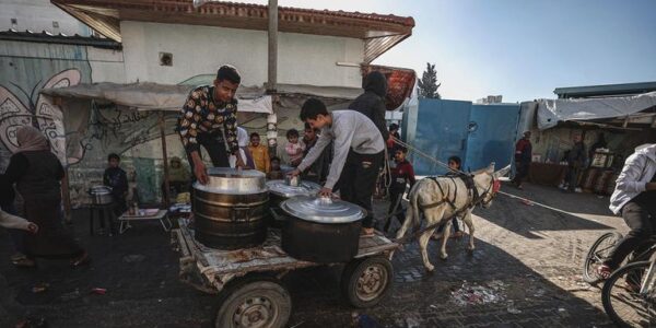 Desperate and hungry Gazans are stopping aid trucks out of fear and a desperate search for food.