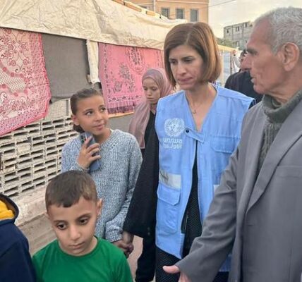 Interview with Senior UNRWA Official Reflects on Unprecedented Conflict in Gaza: Devastation, Displacement, and Sorrow.