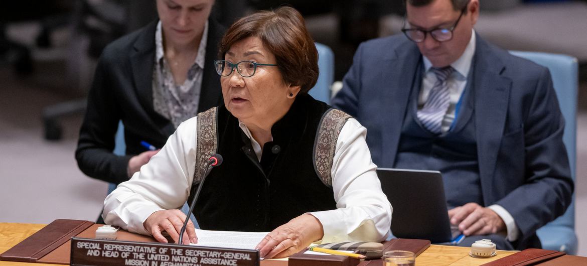 Roza Otunbayeva, Special Representative of the Secretary-General and Head of the UN Assistance Mission in Afghanistan, briefs the Security Council meeting on the situation in the country.