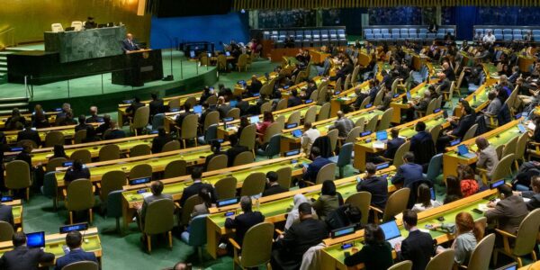 The United Nations General Assembly has voted with a significant majority in favor of an urgent humanitarian ceasefire during an emergency meeting.