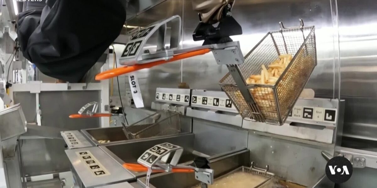 A new robotic restaurant is launching in California.