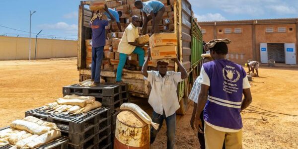 food crisis

The United Nations aid representative is calling for greater assistance to address the food crisis in Niger.