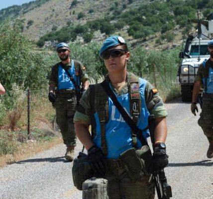 The UN Force in Lebanon denounces the assault on peacekeeping forces.