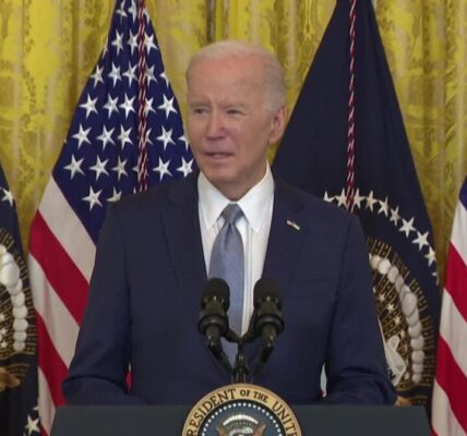 Biden declares 500 additional sanctions against Russia.