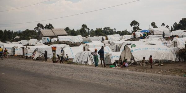 Intense conflict in eastern Democratic Republic of Congo leads to widespread displacement.