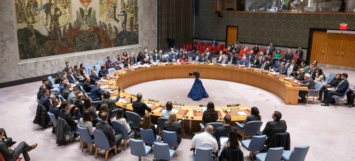 Ambassador Linda Thomas-Greenfield of the United States votes against the draft resolution in the UN Security Council meeting on the situation in the Middle East, including the Palestinian question.