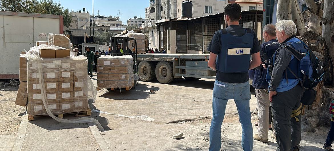 Israel has notified the UN that it will not accept food convoys into northern Gaza supervised by the UNRWA.