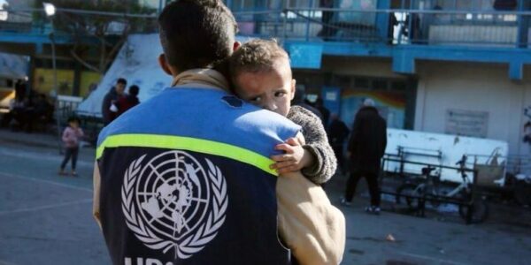 UN humanitarian teams reach Gaza City for the first time in weeks.