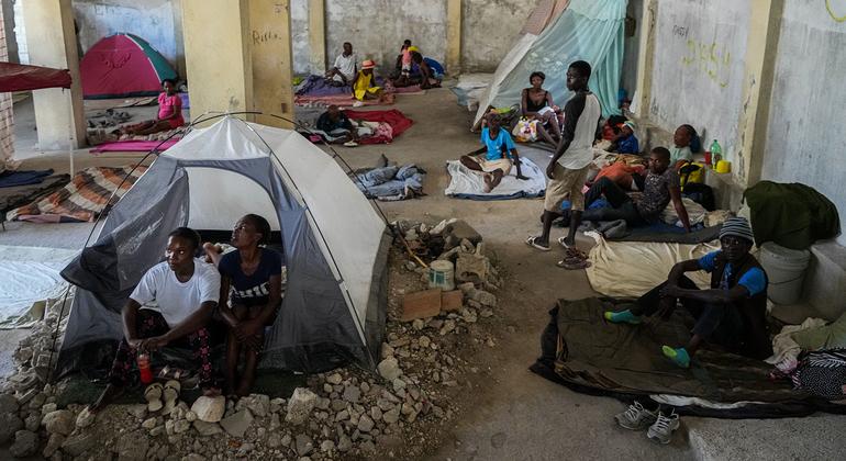 UN officials in Haiti are expressing concerns about the urgent need for aid as multiple crises continue to worsen.

"We are facing a critical situation in Haiti, with multiple crises which are all impacting the most vulnerable populations," declared UN officials. They emphasized the urgency of providing aid as the situation continues to deteriorate.


Officials from the United Nations in Haiti are warning that time is running out as a series of crises worsen and the need for aid becomes increasingly urgent. The vulnerable populations are being heavily impacted and the officials stressed the urgency of providing assistance as the situation continues to deteriorate.