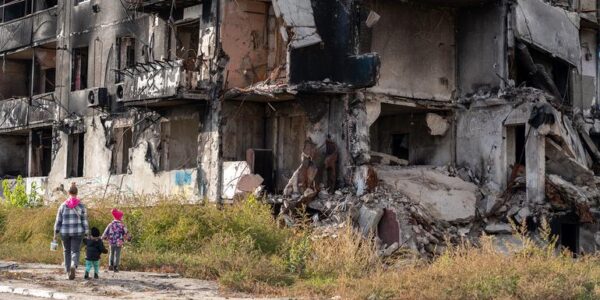 Ukraine war: UNICEF highlights 40 per cent rise in children killed this year