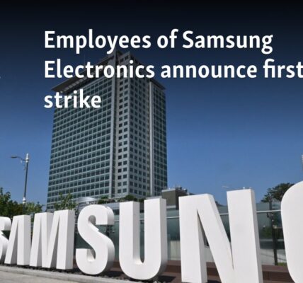 Employees of Samsung Electronics announce first-ever strike
