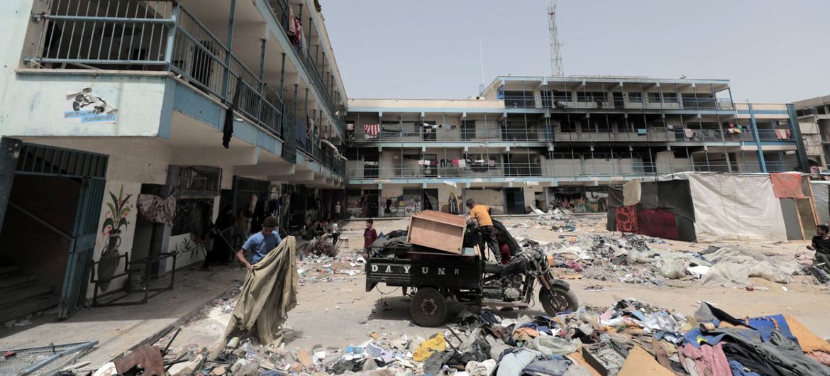 An UNRWA school in Khan Younis, which served as a shelter when the conflict started, lies in ruins.