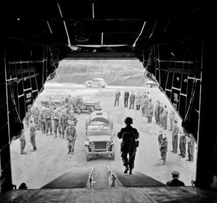 Stories from the UN Archive: UN’s first peacekeeping force