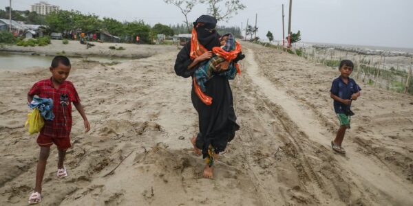 UN supports response as Cyclone Remal batters communities in Bangladesh, India