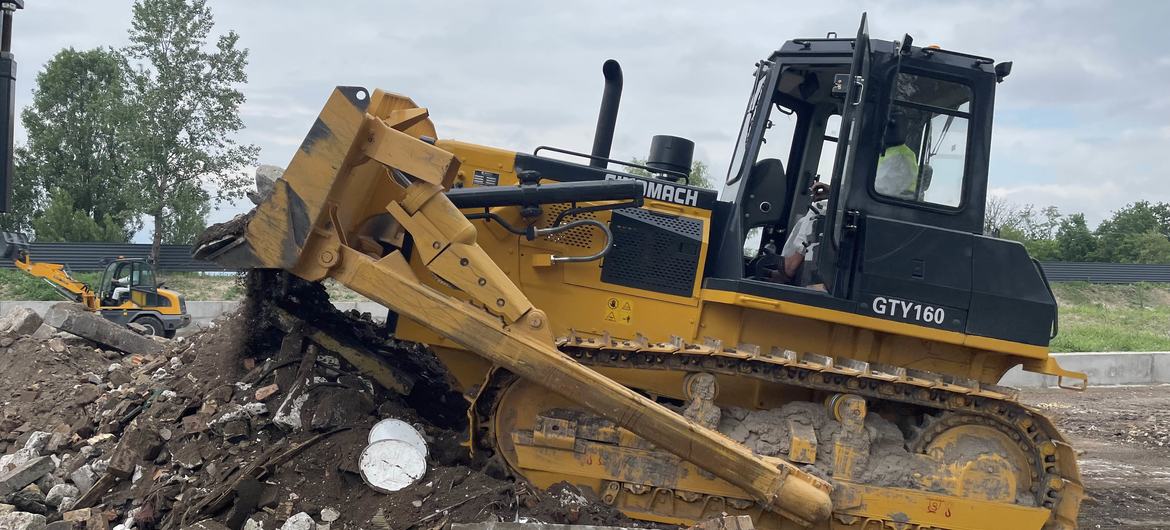 Disassembling war-damaged buildings in Ukraine. 