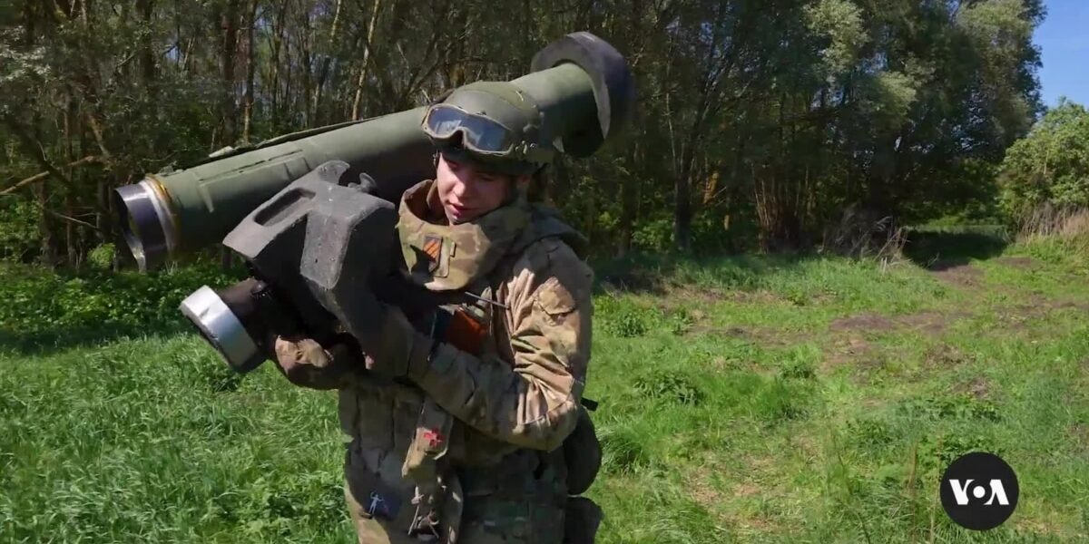 US Javelin anti-tank missile, a cherished weapon among Ukrainian soldiers