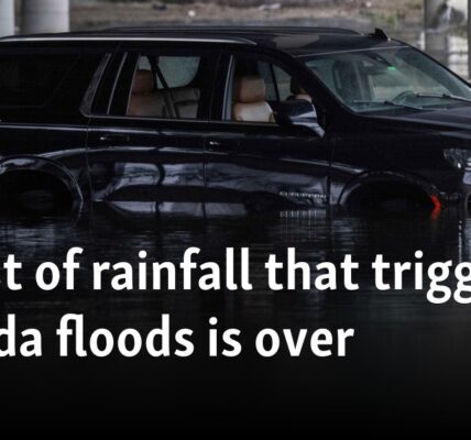Worst of rainfall that triggered Florida floods is over