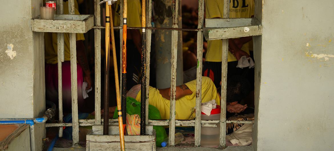 Less ‘sleeping like sardines’, as Philippines adopts Nelson Mandela Rules for jails