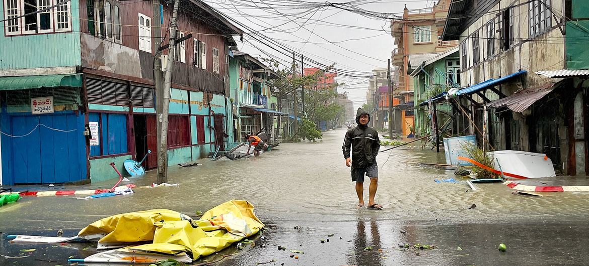 UN officials alarmed by civilian targeting amid renewed fighting in Myanmar