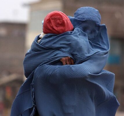 Afghanistan: Condemnation for new Taliban ‘virtue and vice’ order targeting women