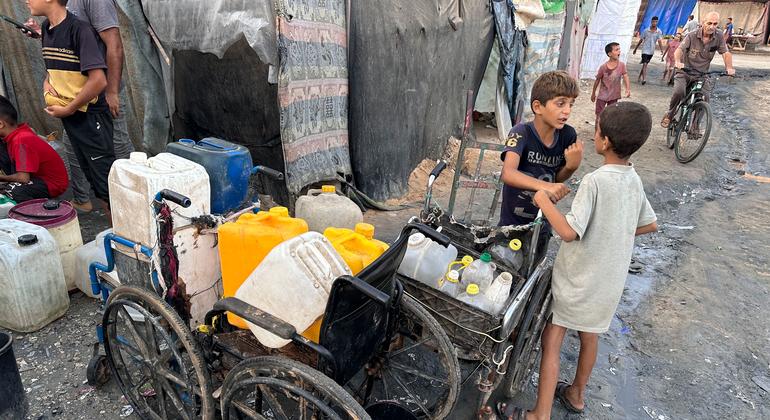 Humanitarian pauses in Gaza pave way for polio vaccinations