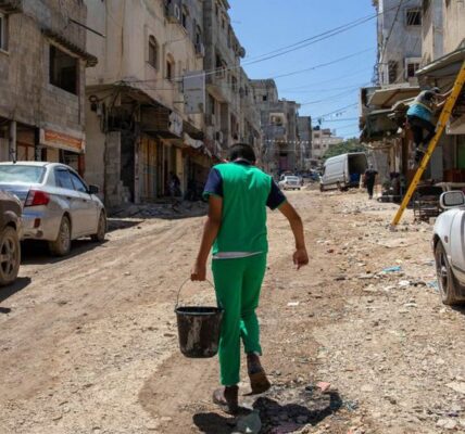 UN rights office reports escalation in strikes on schools in Gaza