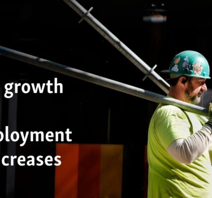 US job growth slows, unemployment rate increases