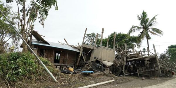 Widespread floods and uptick in fighting deepen humanitarian crisis in Myanmar