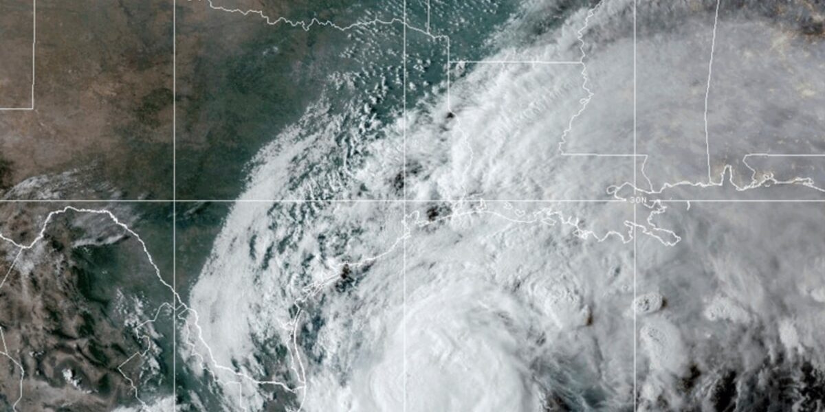 Francine reaches hurricane strength, heads for US Gulf Coast