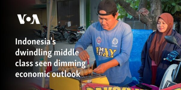 Indonesia's dwindling middle class seen dimming economic outlook