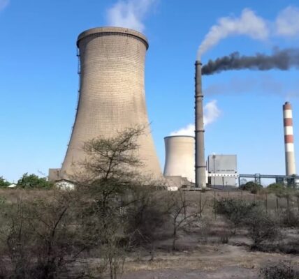 Some Zimbabweans worry about nation's continued reliance on coal