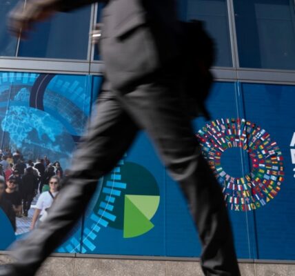 IMF's economic view: A brighter outlook for US but still-tepid global growth