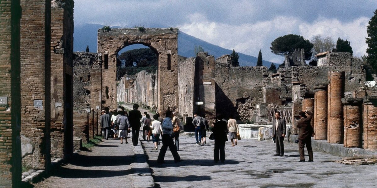 DNA evidence rewrites long-told stories of people in ancient Pompeii