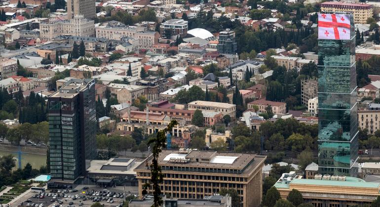 Rights chief calls on Georgian authorities to protect basic freedoms