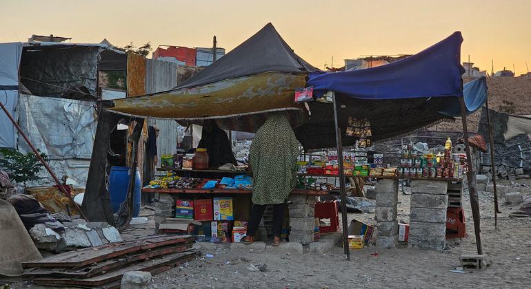 Winter rains and aid obstacles worsen ordeal for one million Gazans