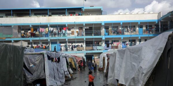 Gaza: Humanitarians assist families impacted by recent airstrike in Deir Al-Balah