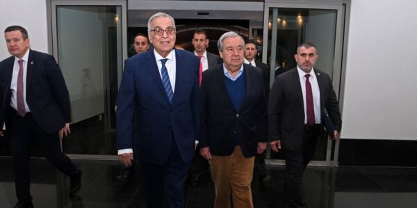 In Lebanon, Guterres highlights challenges and support for peacekeepers