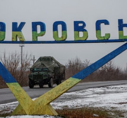 VOA Russian: Russian army trying to encircle Ukraine's Pokrovsk