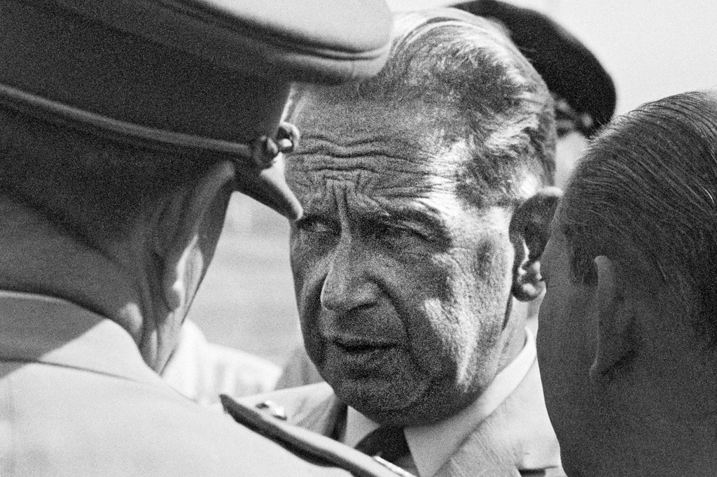 UN Secretary-General Dag Hammarskjöld confers in Elisabethville (now Lubumbashi) after talks with Katanga and Belgian representatives about withdrawing Belgian troops and deploying UN peacekeepers. (file)