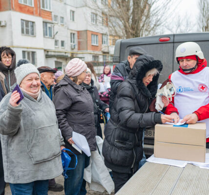 Ukrainians continue to flee the frontline, as war stretches into fourth year