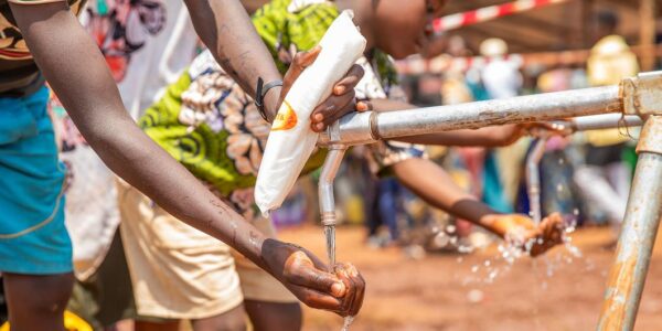 DR Congo crisis forces refugees to swim for their lives to Burundi