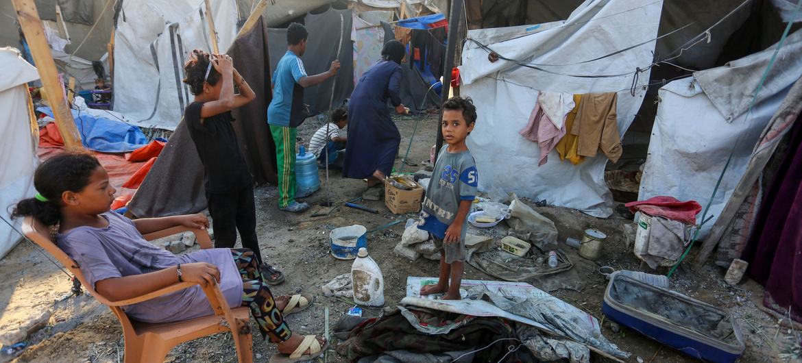 Malnutrition cases among children in Gaza are increasing due to a lack of food. Malnutrition cases among children in Gaza are increasing due to a lack of food.